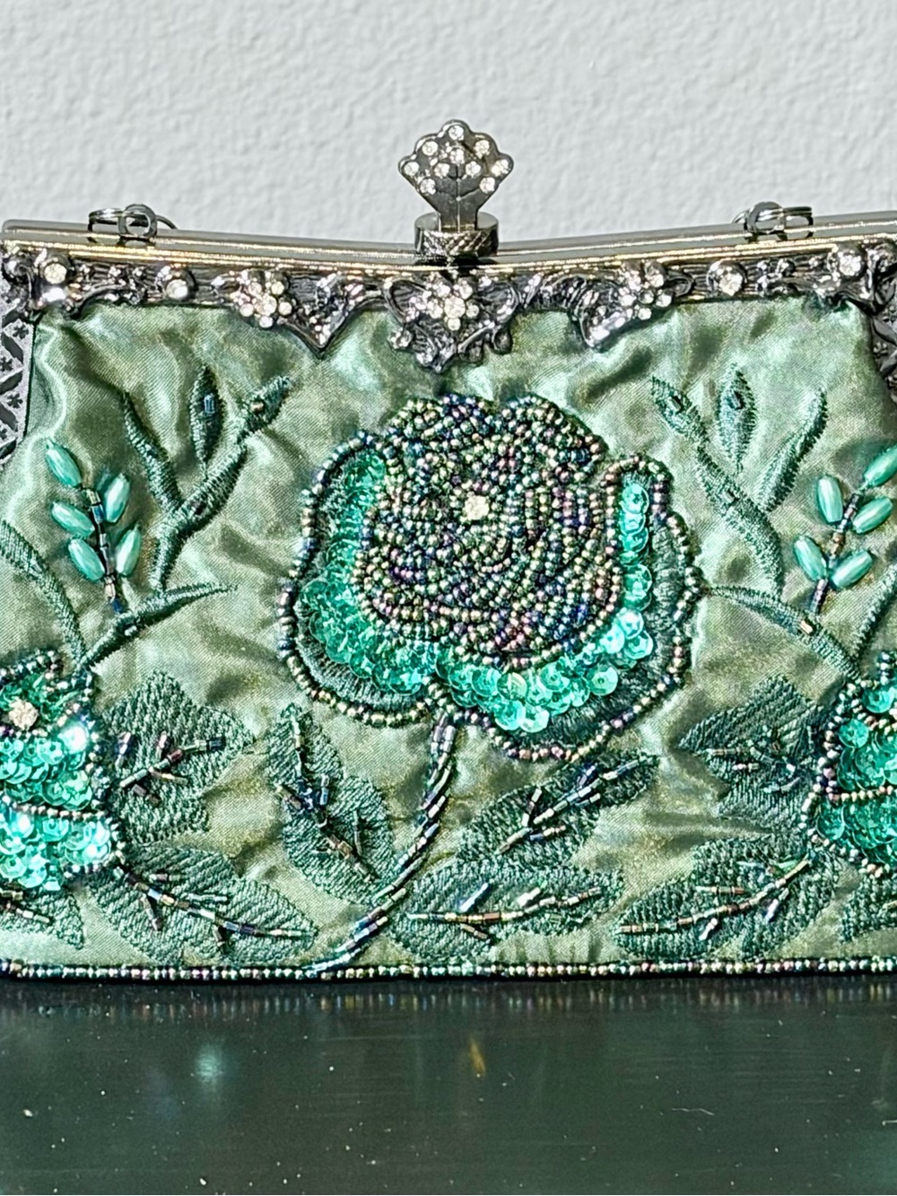 Handbag - Embellished Green Beaded for Evening or for Fun - also a shoulder bag! - Picture 6 of 16